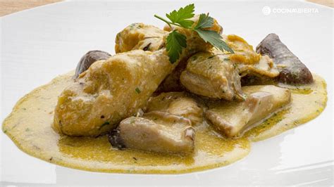 plato cocinado con setas Pollo del Bosque