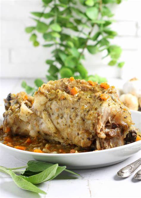Codillo de cerdo cocido en olla a presión