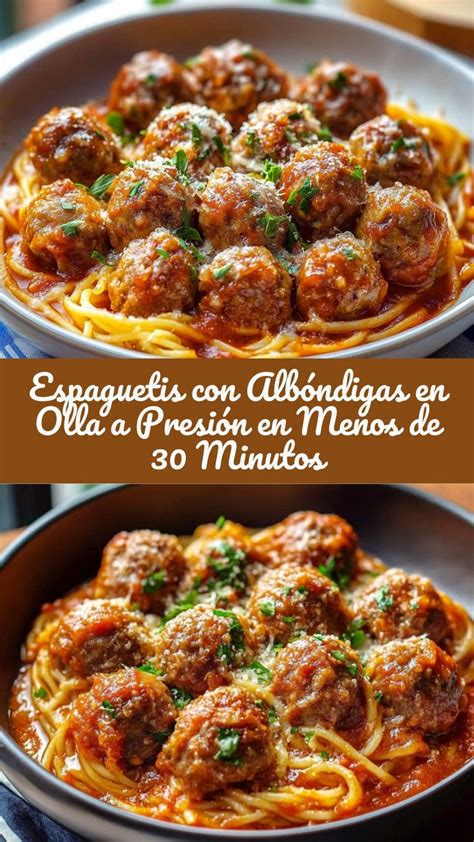 Olla a presión abierta mostrando espaguetis y salsa en su interior