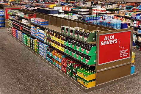 Estante de supermercado ALDI con la Summit Cola Light