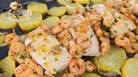 Ingredientes principales para merluza con gambas
