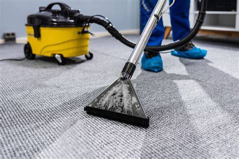 Método de limpieza de manchas en alfombras