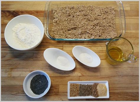 Comparación de ingredientes en crackers caseros vs. comerciales