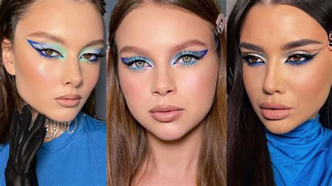 Mujer con vestido azul y maquillaje
