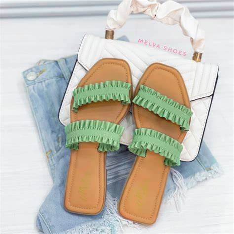 Sandalias de doble tira verde pastel