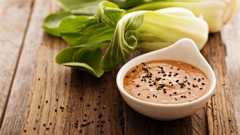 esquema de ingredientes para salsa de anchoas