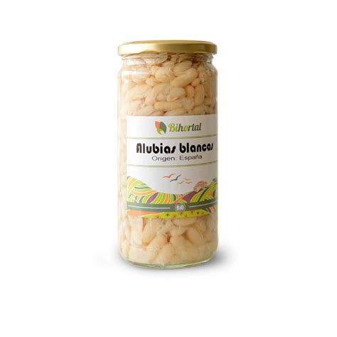 Envase de alubias blancas ecológicas con información nutricional
