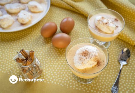 Huevos Moles en recipientes individuales