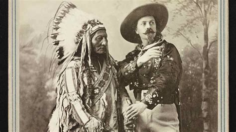 Buffalo Bill y las crisálidas de polilla