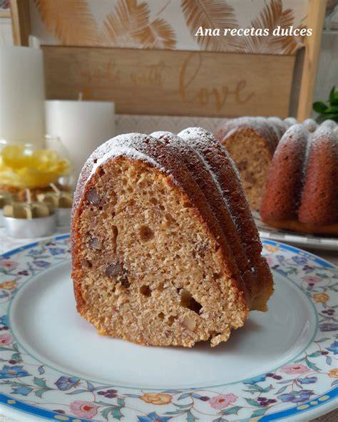 Molde bundt cake con bizcocho de plátano y nueces