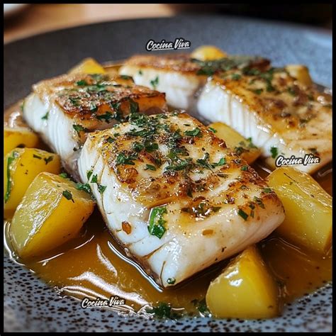 Ingredientes frescos para merluza al pimentón