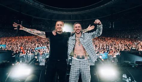 Natos y Waor durante un concierto