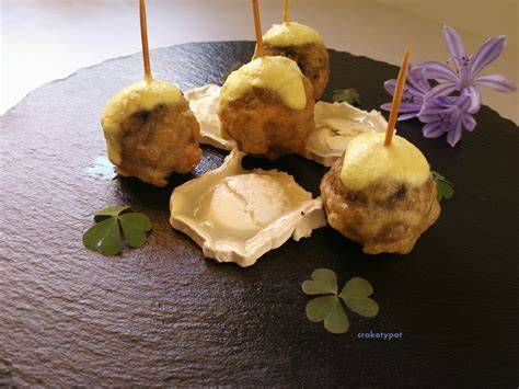 Plato de verduritas en tempura con alioli de manzana