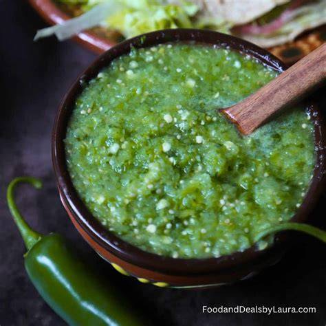 Esquema de preparación de la salsa verde con los ingredientes principales