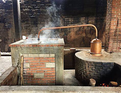 proceso de destilación de agave artesanal