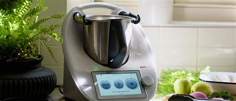 Robot de cocina Thermomix TM6 preparando un guiso