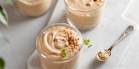 Preparación de la mousse de turrón