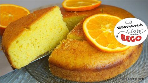Pan de naranja recién horneado