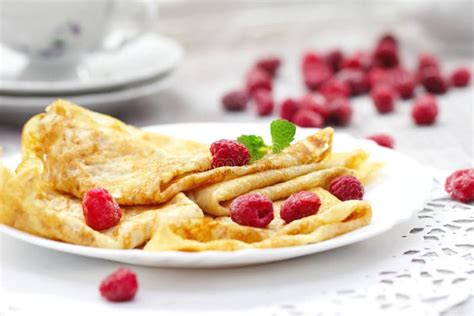 Crepes con mascarpone y frambuesas