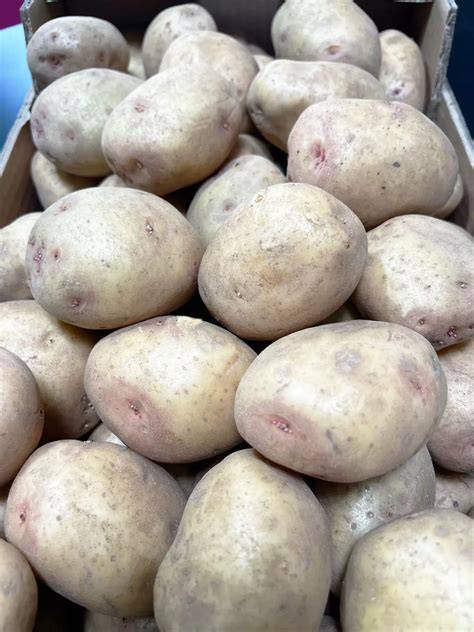 Variedades de patatas, incluyendo ojo de perdiz