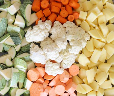 Imagen de verduras cortadas y listas para sofreír
