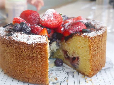 Torta marmolada de frutos rojos