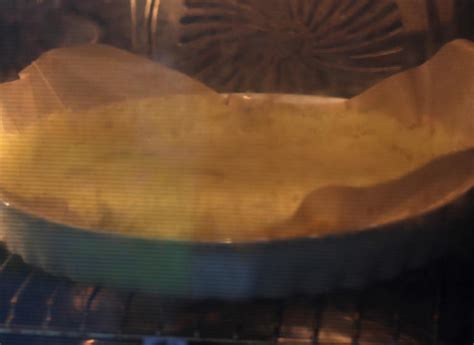 Proceso de horneado de la base de la torta