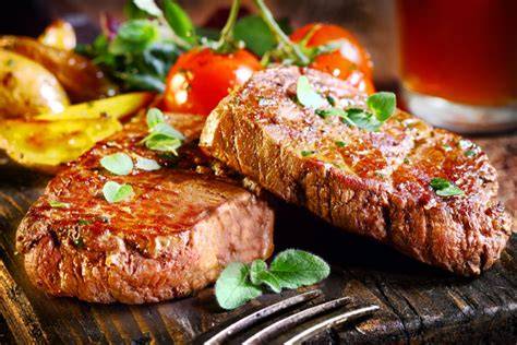 Platos de carne a la parrilla