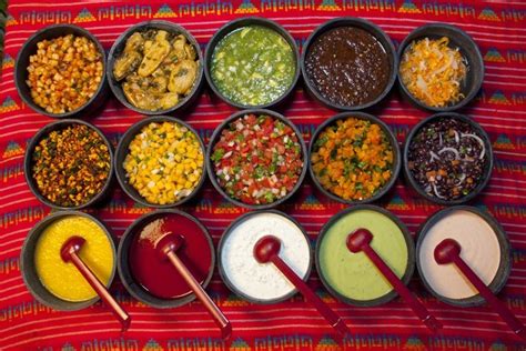 Variedad de salsas mexicanas