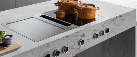Cocina moderna con placa de cocción BORA integrada