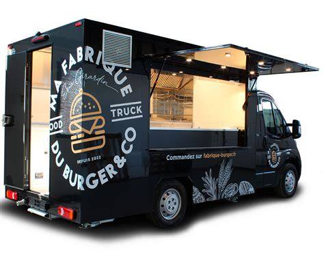 Foodtruck de Anti Burger con clientes