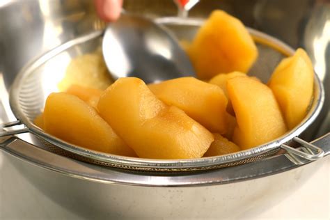 Fruta de manzana hervida