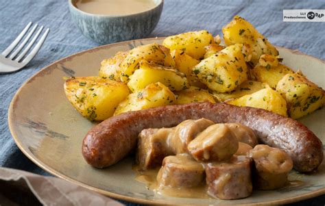 Platos con butifarra blanca
