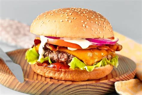 Montaje paso a paso de una hamburguesa