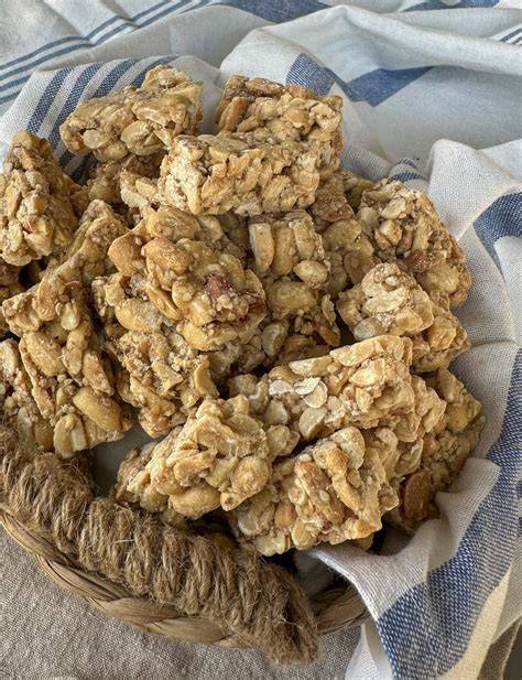 Crocante de maní triturado para postres
