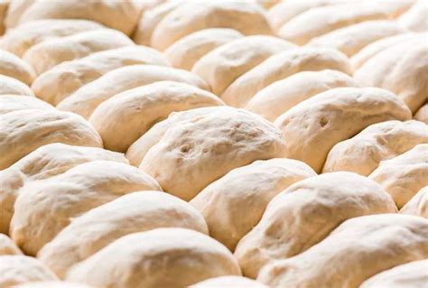 Pan trenzado antes de la fermentación final