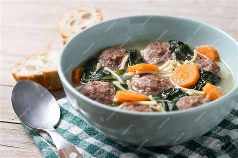 Albóndigas de carne para sopa de boda italiana
