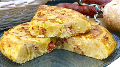 Ingredientes para tortilla de patatas con chorizo