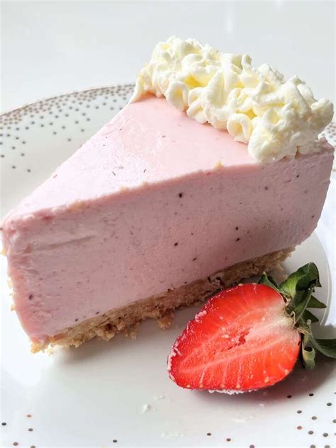 Tarta fría de fresas y yogur