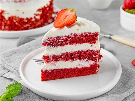 Tarta Red Velvet de Corazón decorada