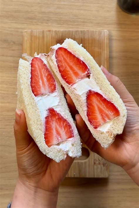 Sándwich de fresa japonés (Ichigo Sando)