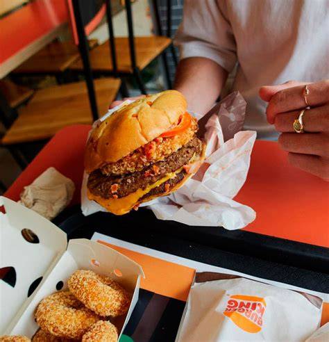 Publicidad de la Brutal Big Bang de Burger King