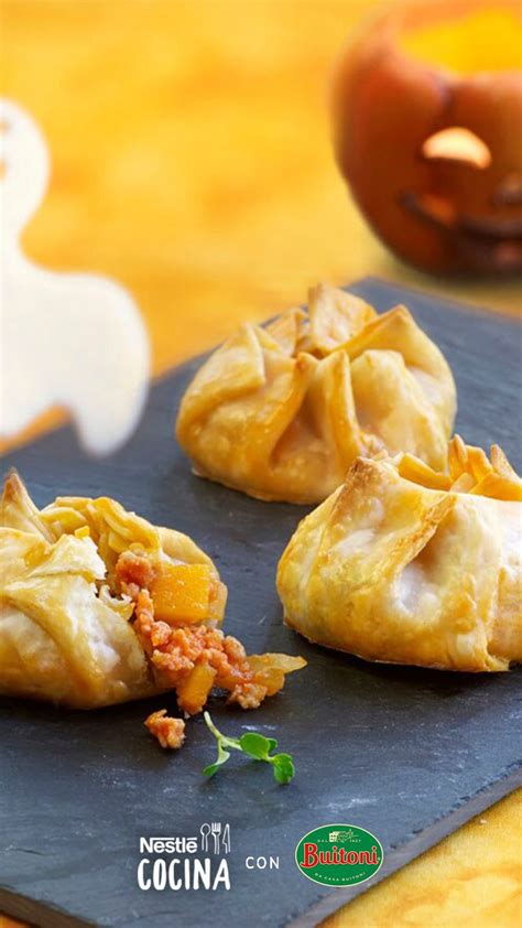 Saquitos de carne y calabaza dorados al horno