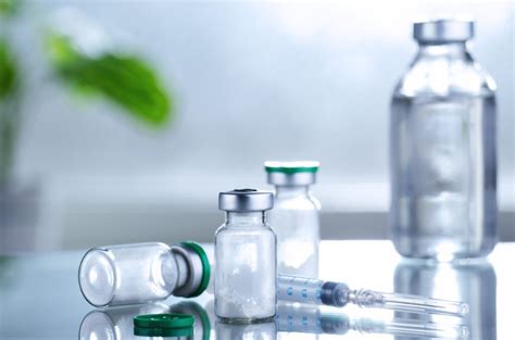 Envase de antibiótico con indicación de