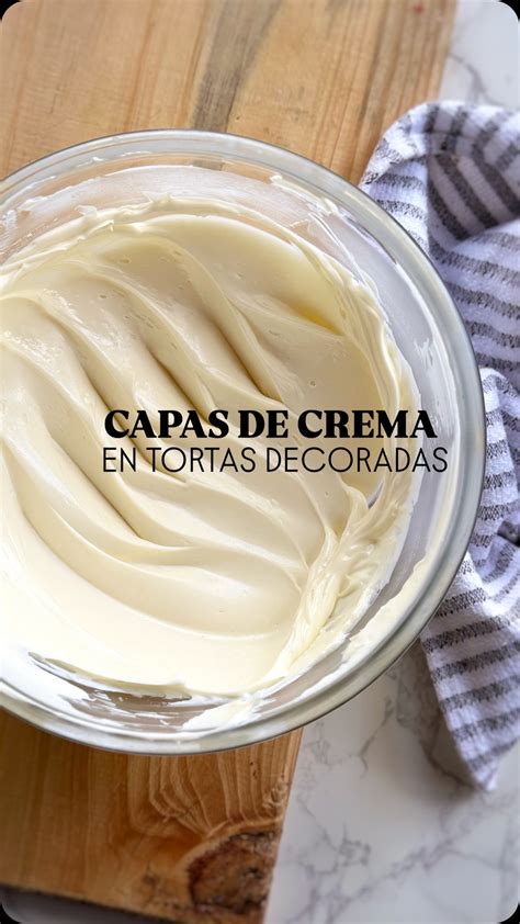 Crumb coat aplicado en una torta