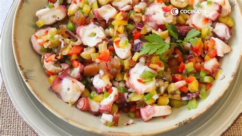 Ensalada de pulpo con vinagreta de naranja