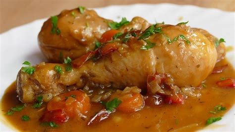 Pollo guisado con cerveza y perejil fresco