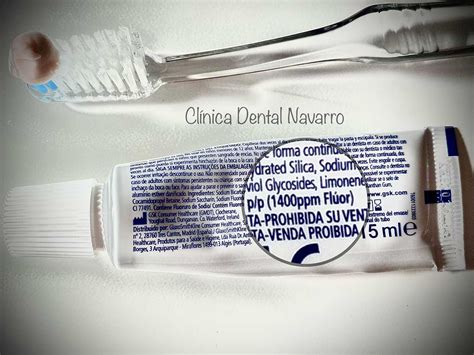 Lista de ingredientes de una pasta dental Oral-B