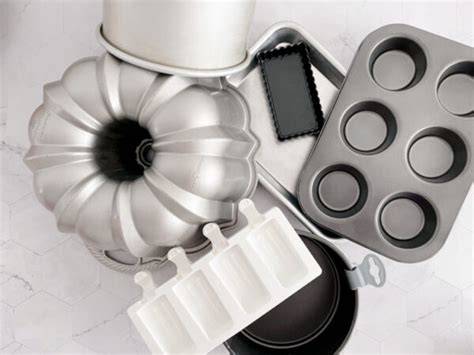 Variedad de moldes para repostería