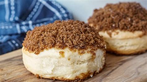 Cortando y dando forma a las tortitas negras